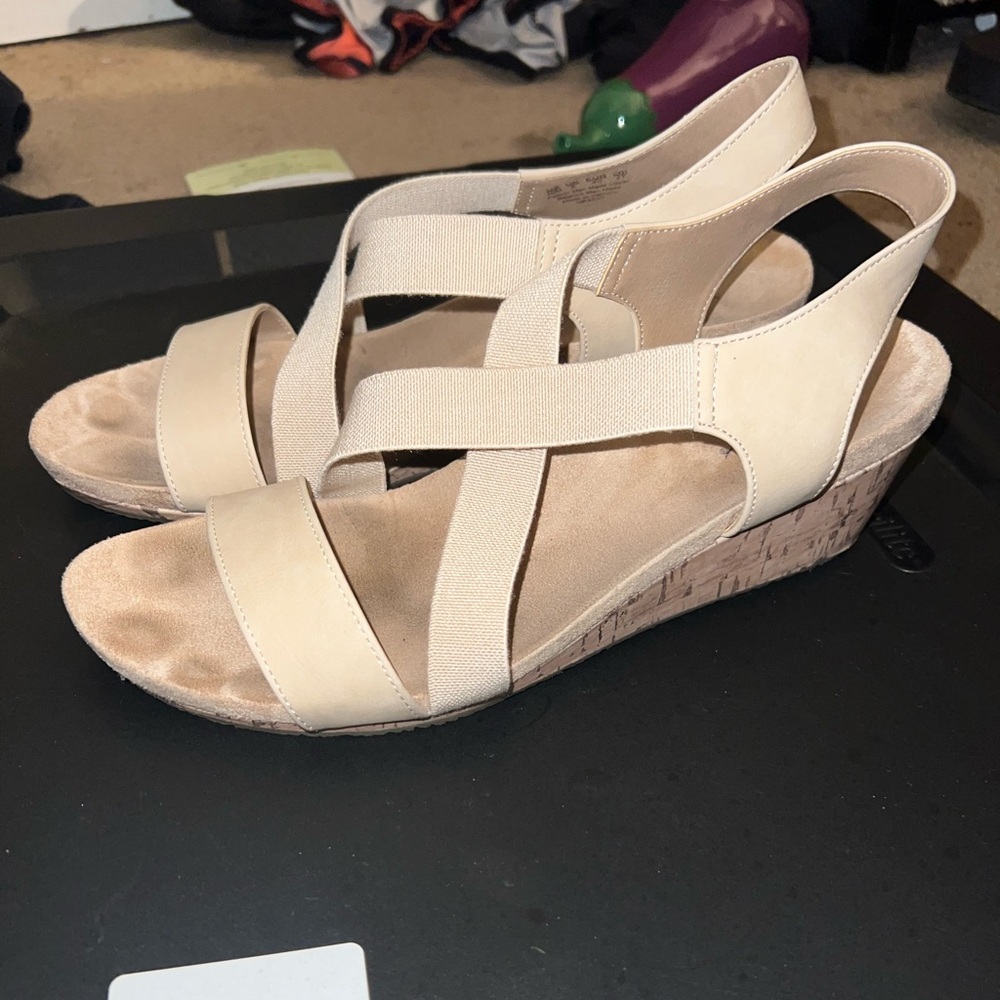sandle wedges